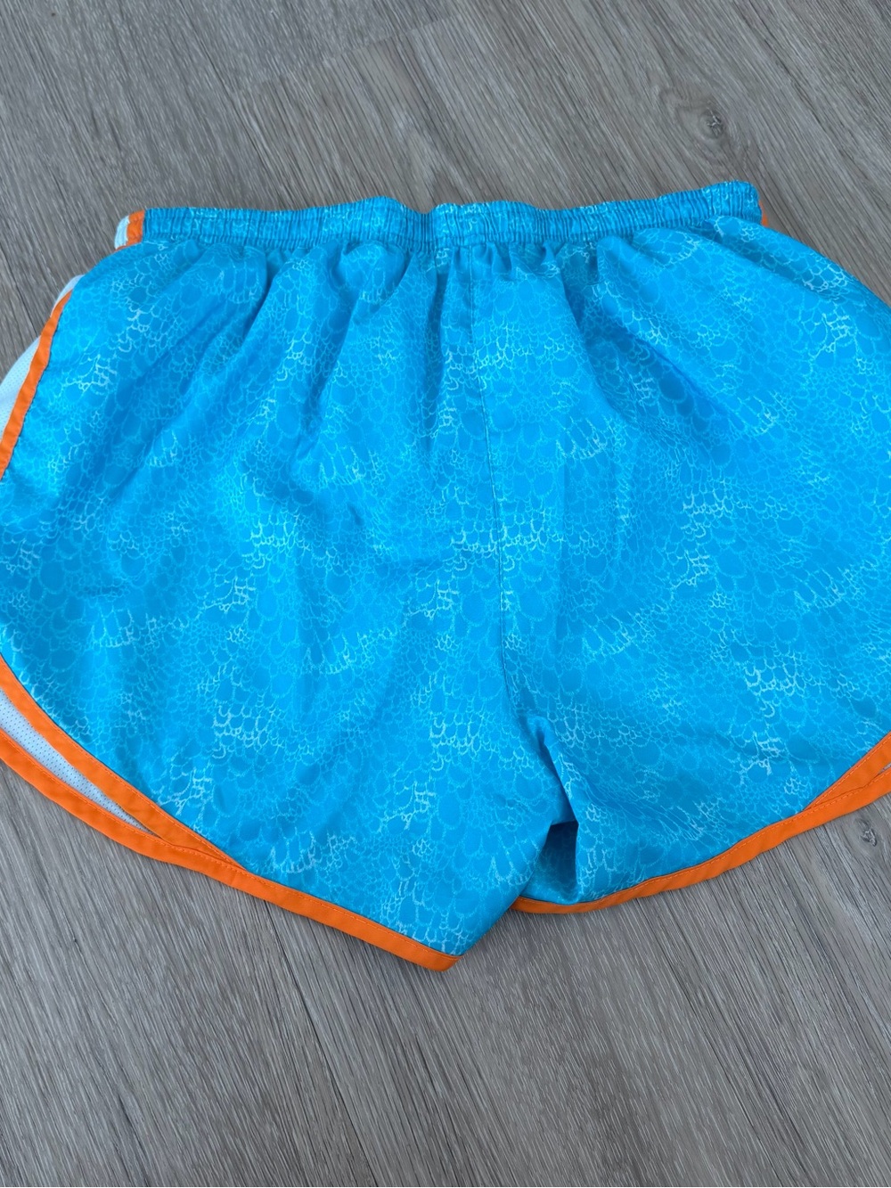 Nike Women’s running shorts - Picture 2 of 5
